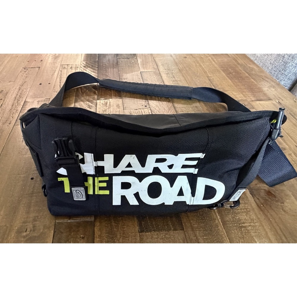 Timbuk2 Medium Messenger Black Bag-Share The Road Polyester LightlyUsed 19x11x10 - Picture 2 of 8